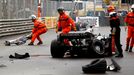 Nico Rosberg nedojel. Kvůli jeho nehodě krátce před koncem vyjel safety car a jezdci se zase seřadili za sebou