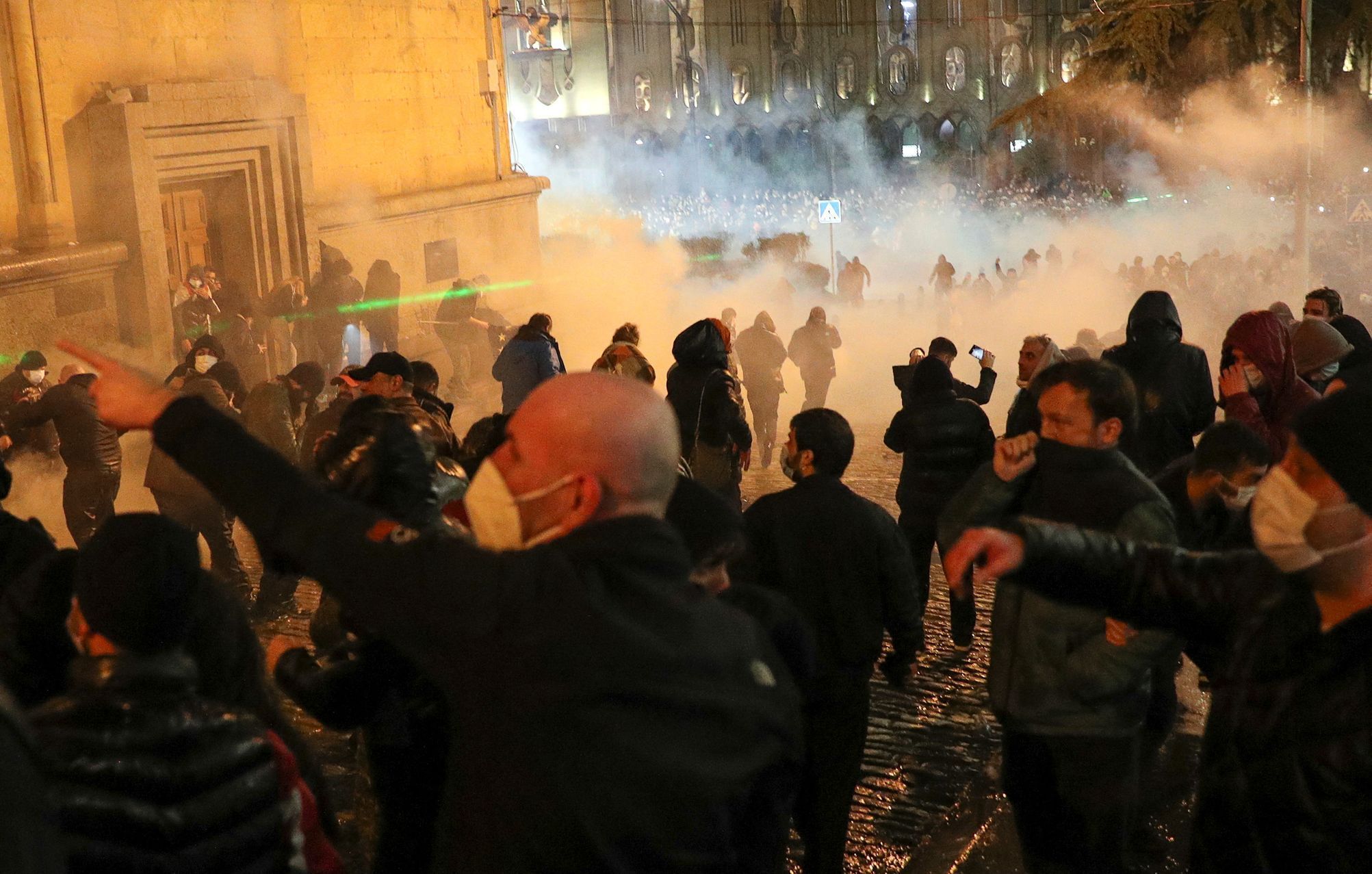 gruzie protesty evropská unie demonstrace vodní děla