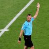 Rozhodčí Marco Guida v zápase Eura 2024 Portugalsko - Česko