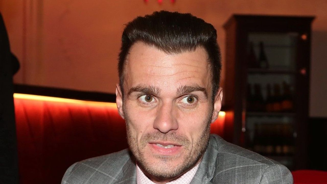 Moderátor Leoš Mareš poprvé promluvil o svém vztahu s asistentkou Kateřinou