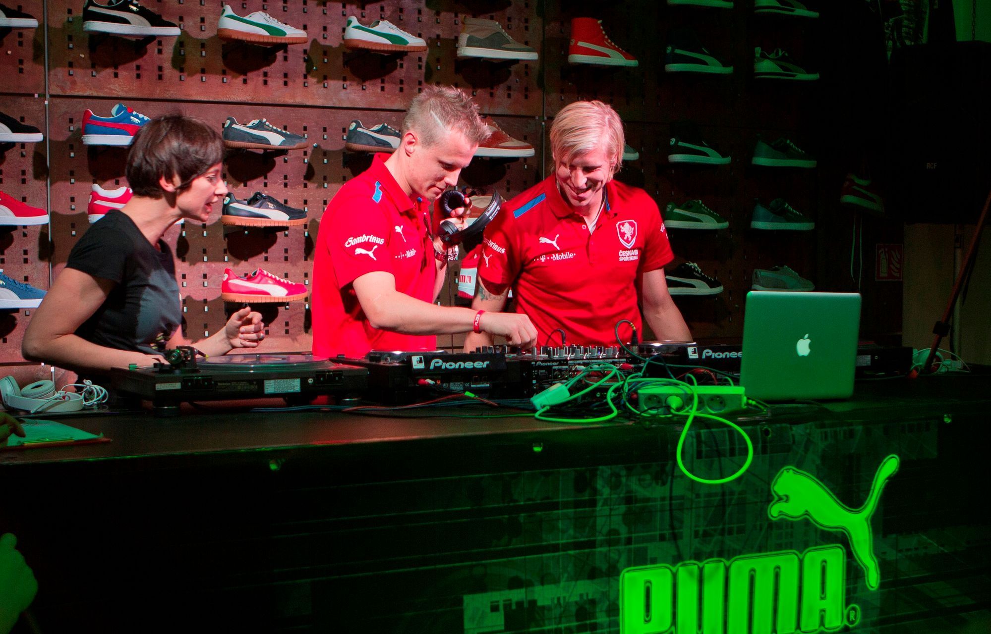 Reprezentace jako DJs