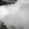 Kaskadér Wallenda přešel Niagarské vodopády
