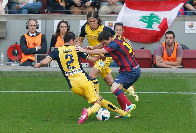 Zápas španělské ligy Barcelona vs. Atlético Madrid (Messi, Godín, Filipe Luis)