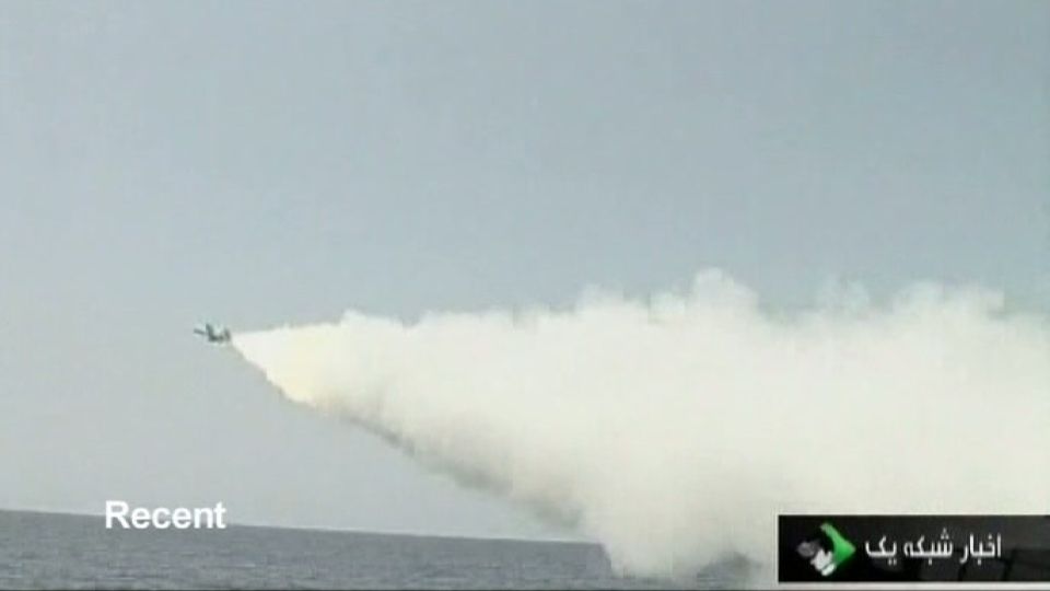 Írán úspěšně odpálil raketu dlouhého doletu