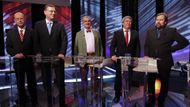 Pět parlamentních stran v televizní debatě o možném povolebním uspořádání. Bohuslav Sobotka, Petr Nečas, Karel Schwarzenberg, Vojtěch Filip, Radek John.