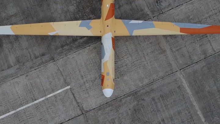 "Šokující." Ukrajinci rozebrali ruský dron a ukázali světu, jak (ne)fungují sankce; Zdroj foto: YT/Ruské ministerstvo obrany