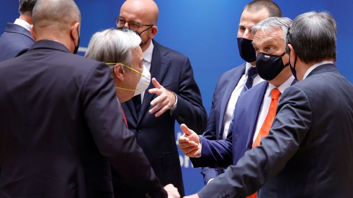 Takovou hádku Brusel nezažil. Orbán to schytal kvůli diskriminaci gayů, Babiš mlčel; Zdroj foto: Reuters