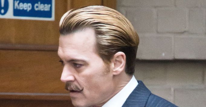 Johnny Depp jako Charles Mortdecai.