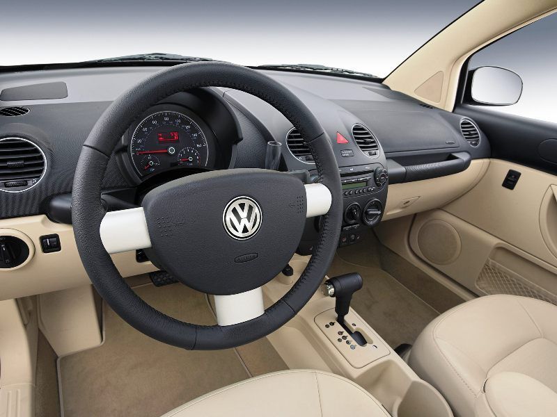 VW New Beetle