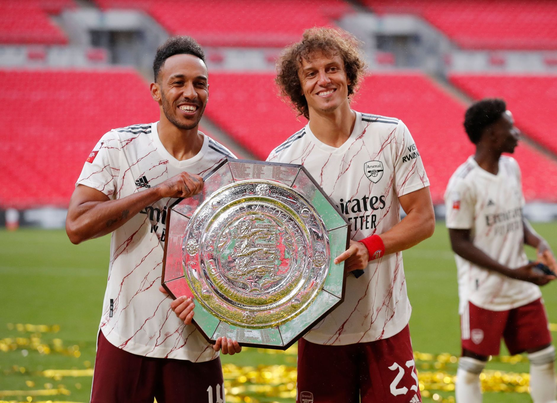 Arsenal, Anglický superpohár, Aubameyang a David Luiz