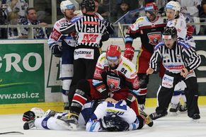 Žádné góly, zato spousta emocí a vypjatých momentů. Mountfield po ostudné prohře zabral