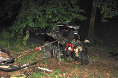 Řidič přežil jen díky náhodě, v lese ho našel cyklista