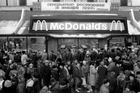 Jak malý stánek ovládl svět. Úspěch McDonald´s přišel až se synem českých emigrantů