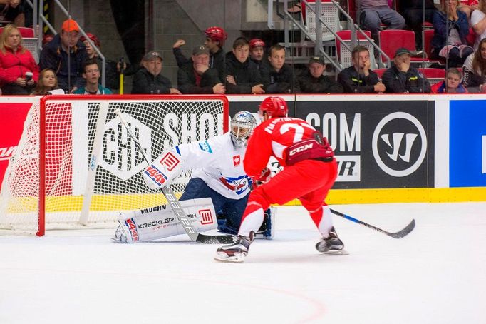 Martin Růžička v utkání Ligy mistrů Třinec vs. Mannheim