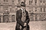 V pojišťovně ve své době pracoval spisovatel Franz Kafka. Ten sice bydlel v Praze, ale jak zmiňuje v jednom ze svých posledních deníků, vážně uvažoval o tom, že se přestěhuje do Brna a přesune se do tamní pobočky.
