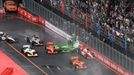 IndyCar: Simona de Silvestrová, Danica Patricková (7) a Helio Castroneves