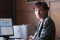 Jurásková zastavila změny ve zdravotních ústavech