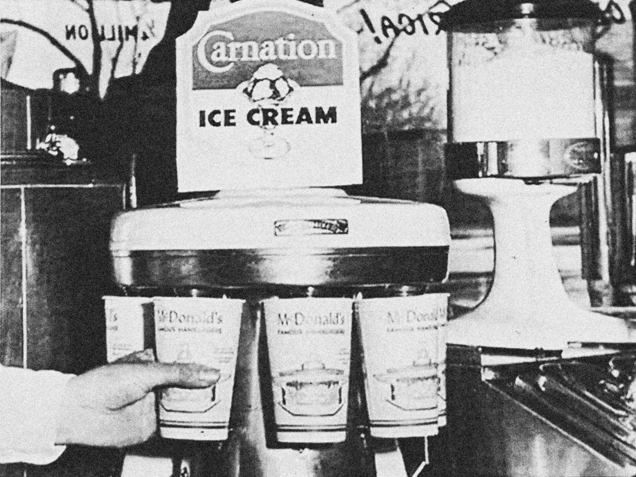 Jednorázové užití / Fotogalerie / Historie McDonald's / McDonald's Int.