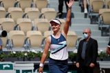 Barbora Krejčíková vyhrála devátý duel za sebou a v Paříži bude bojovat o senzační semifinále. Česká tenistka v pondělním duelu proti Sloane Stephensové naprosto dominovala.
