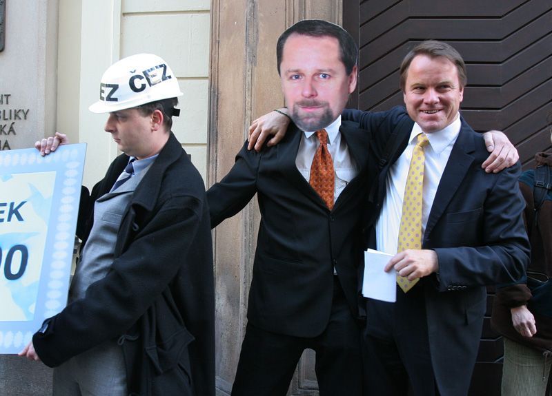 Greenpeace před parlamentem