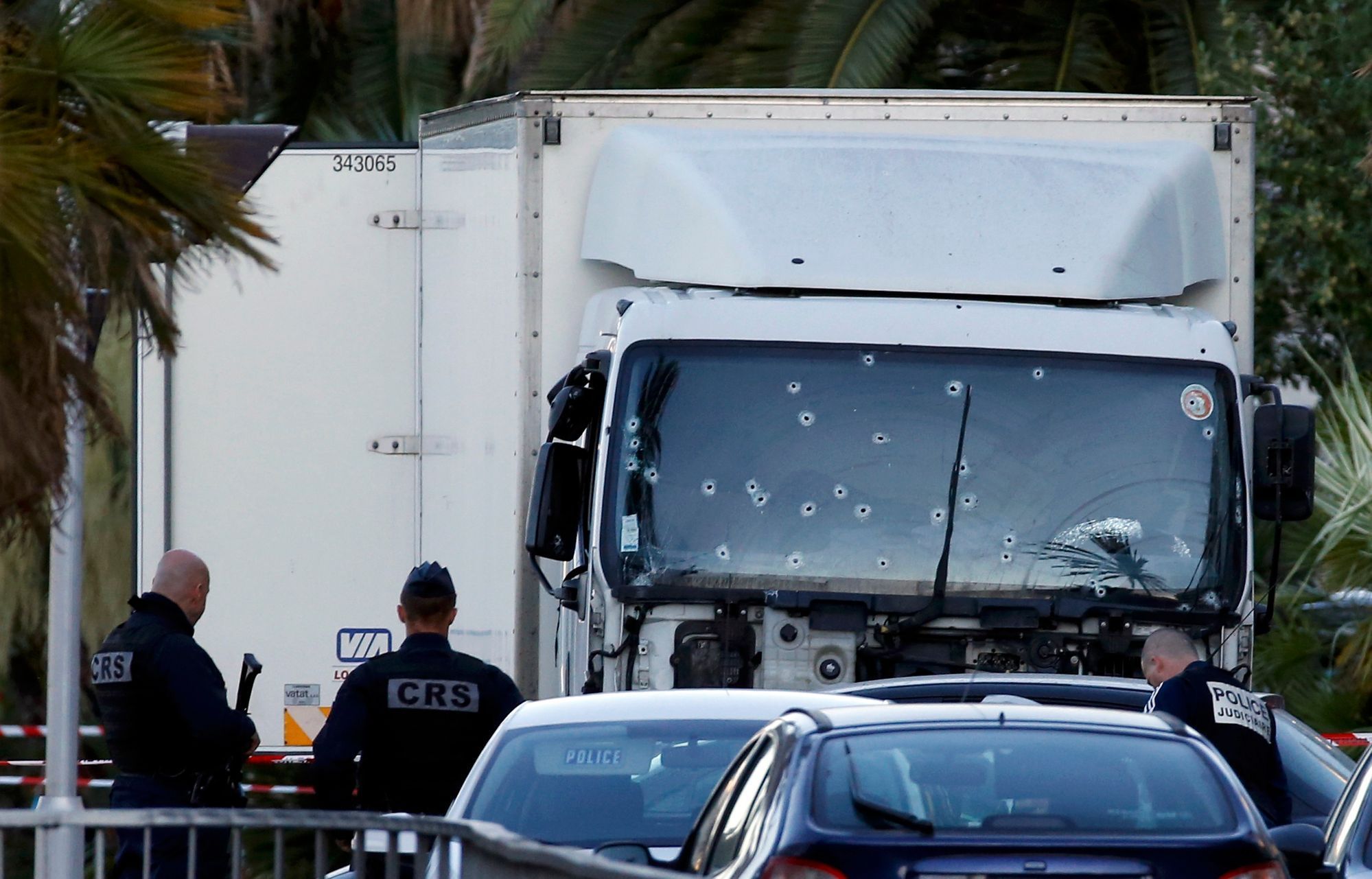 Kamión, kterým terorista vraždil v Nice.