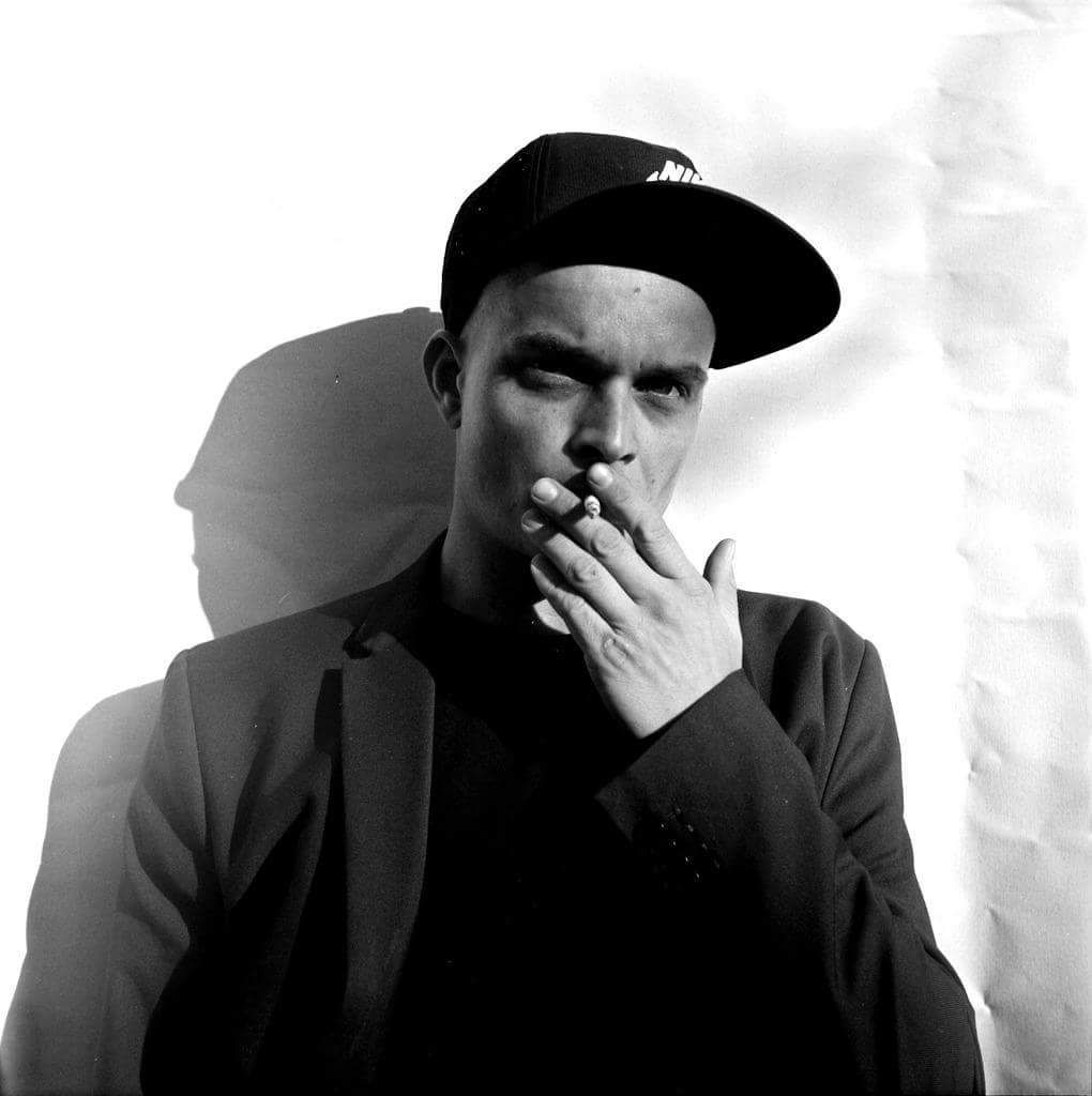 seznamte se s mladým českým uměním, žena