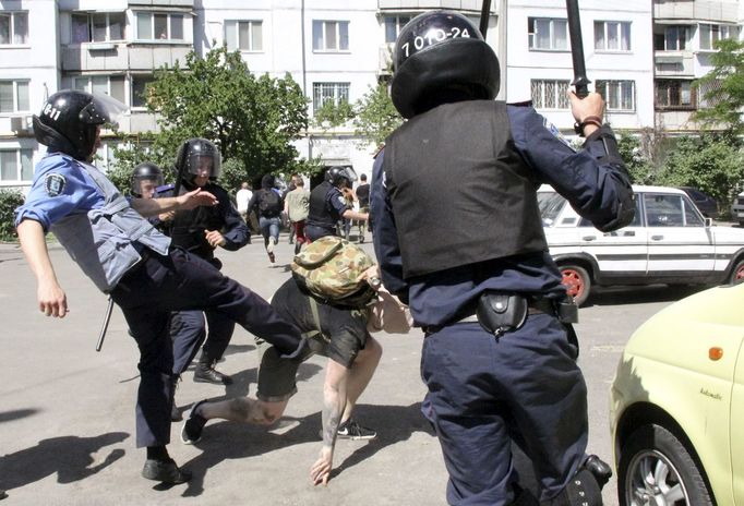 Při akci zasahovala policie.