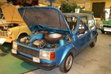Toto je jeden z možných nástupců Trabantu, který vzešel v 70. letech z kooperace se Škodou. Prototyp 610 má motor o objemu 1,1 litru z Mladé Boleslavi, ale vlastní karoserii. Do výroby neprošel.