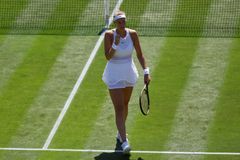 Kvitová - Stevanovičová 2:0. Česká tenistka je v osmifinále Wimbledonu