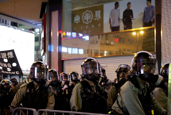 Policie v Hongkongu se připravuje na desetitisíce demonstrujících.