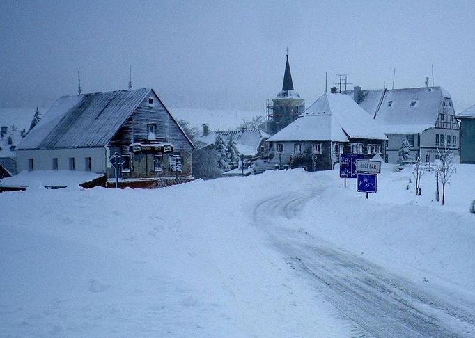 Vítejte na Božím Daru, nejvýše položeném městě v Česku (1028 m.n.m.).