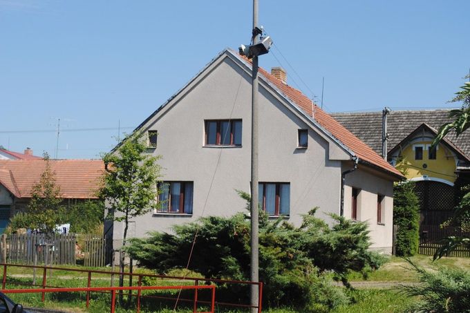 Dům ve Slavošově na Kutnohorsku, kde bydleli vrazi Stodolovi