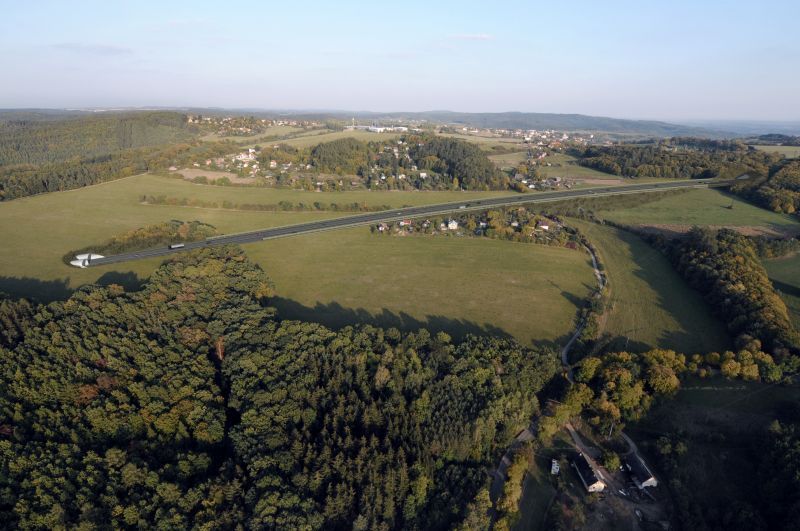 Dálnice D3 přes střední Čechy - Stabilizovaná varianta 5