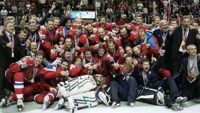 Zlato obhajují hokejisté Ruska
