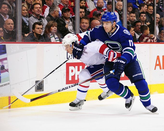 NHL: Montreal Canadiens at Vancouver Canucks (Vrbata, Emelin)