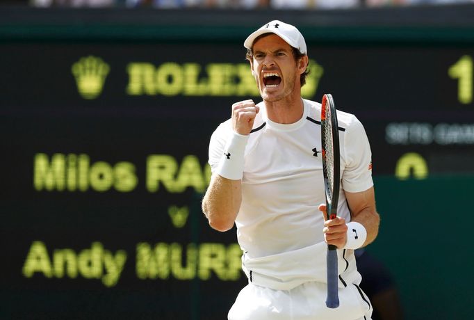 Andy Murray ve finále Wimbledonu 2016.