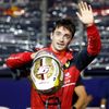 Charles Leclerc, Ferrari slaví triumf v kvalifikaci na VC Singapuru F1 2022