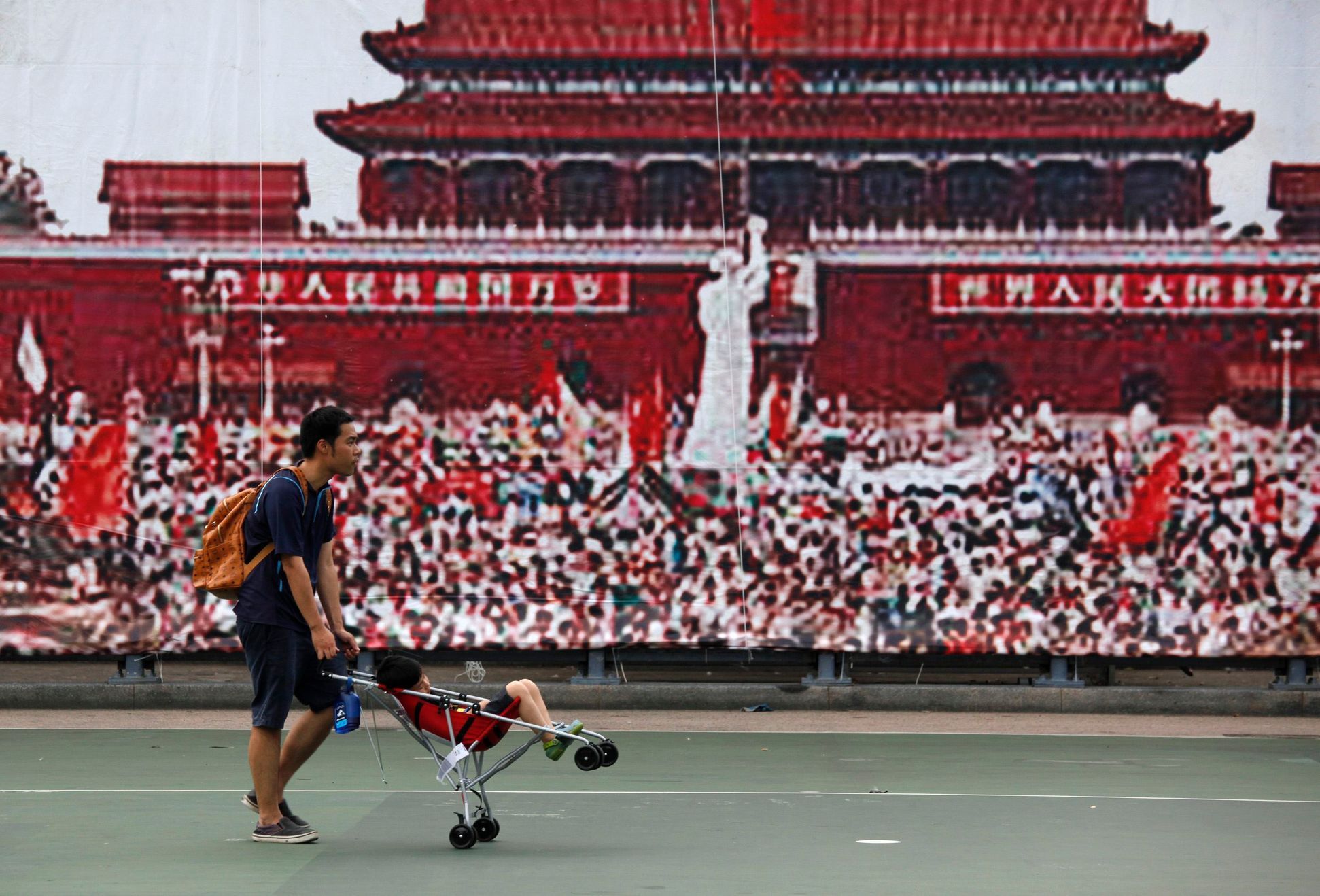 Hongkong si připomíná výročí na náměstí Nebeského klidu
