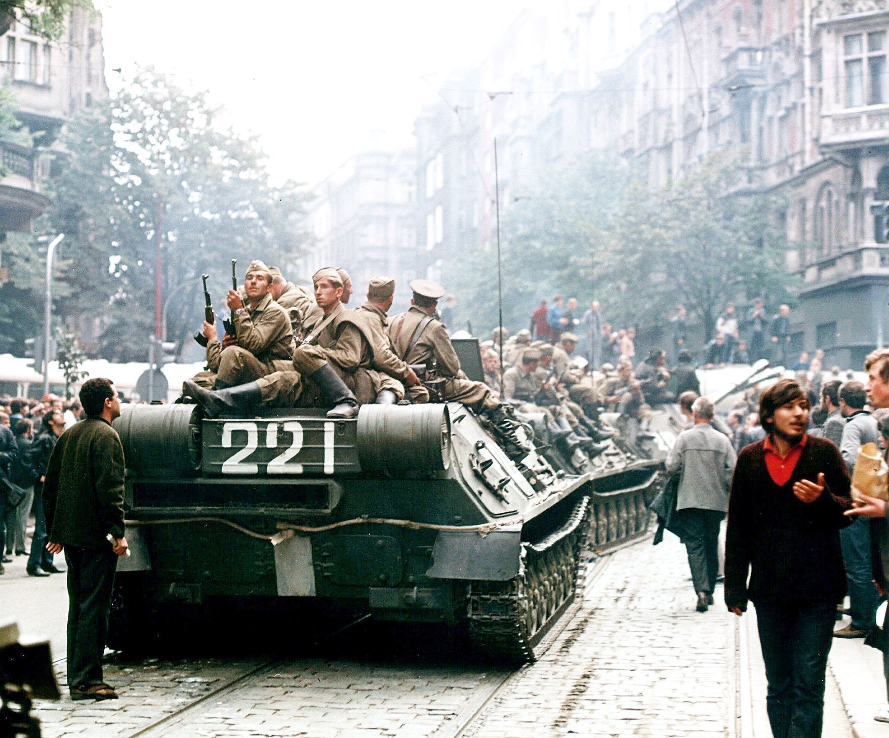 Jednorázové užití / Foto: Připomeňte si obrazem srpnovou invazi v roce 1968 / R