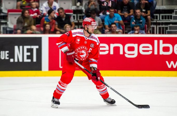 Třinec porazil doma KalPu Kuopio 6:0 a v hokejové lize mistrů postupuje - Rostislav Klesla