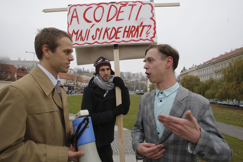 Happening proti bezohlednosti koperací