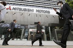 Japonská vláda nechala prohledat automobilku Mitsubishi kvůli falešným údajům o spotřebě