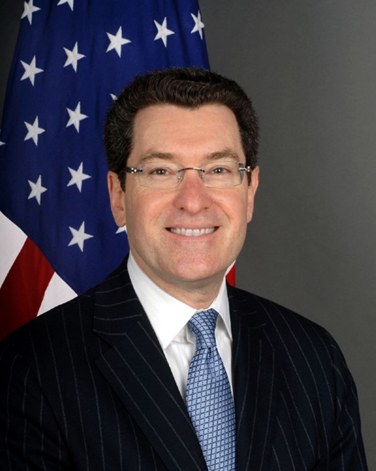 Norman Eisen - velvyslanec USA