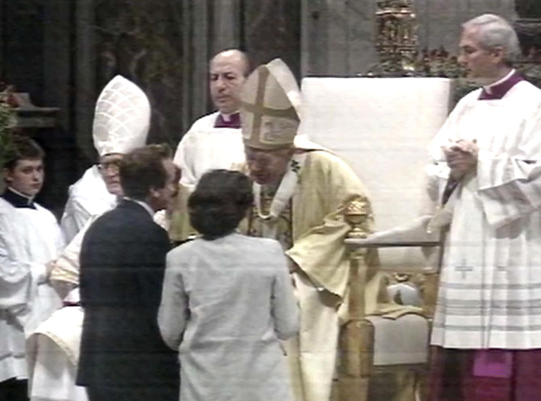 Sv, Anežka Český, Vatikán Praha svatořečení, Papež Jan Pavel II. kardinál František Tomášek, komunismus