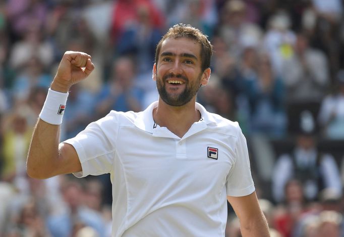 Marin Čilič v semifinále Wimbledonu 2017 proti Querreymu