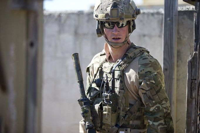 BBritain's Prince Harry is pictured during a counter terrorism exercise with 2 Commando Regiment during a month-long attachment with the Australian Army in this undated h