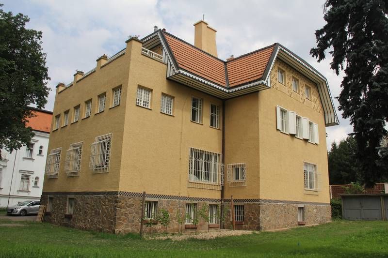 Brno Pisárky, Masarykova čtvrť, vily