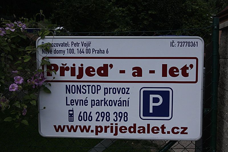 Přední Kopanina se mění v parkoviště