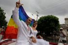 Kuba se odklání od Fidela. Oddala gaye a transsexuála