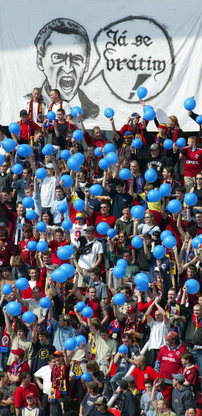 Bitka fotbalových fanoušků klubu AC Sparta Praha